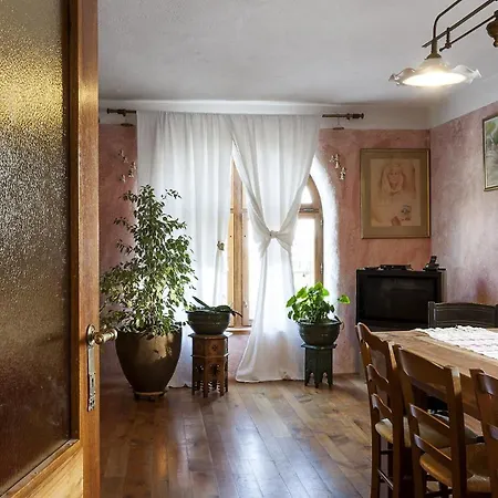 House Sound Of Nature By Guide Vila