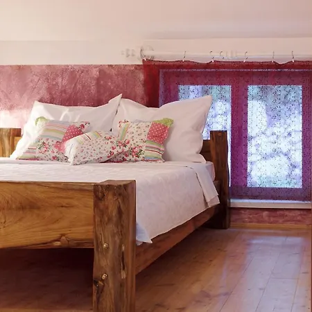 House Sound Of Nature By Guide Villa *